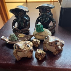カエルの置物