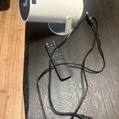 プロジェクター