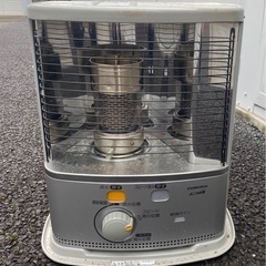 石油　ポリタンク２本分　石油ストーブ