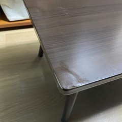 折りたたみテーブルの画像