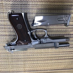 WE M92F GBB シルバー　おまけつき　の画像