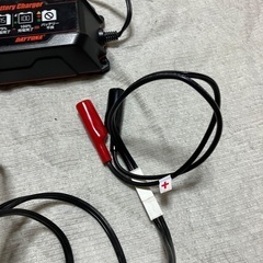 DAYTONA バッテリー充電器