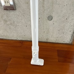 突っ張り棒の画像