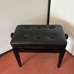 ピアノ椅子