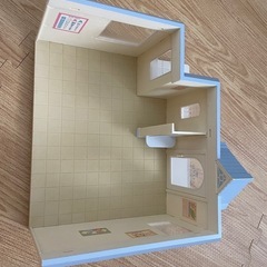 シルバニアファミリー　水色の屋根の病院の画像