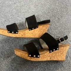 【美品】ウェッジソールサンダル