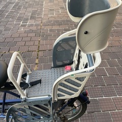 自転車　子供乗せ　チャイルドシート付き　の画像