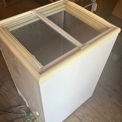 【ジャンク品】冷凍庫62リットル