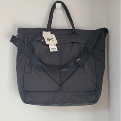 UNIQLO 2wayユーティリティバッグ