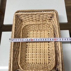 【未使用品】バスケット　かご　竹カゴ　柳トレー　サイズ色々　4個セットまとめ売りの画像