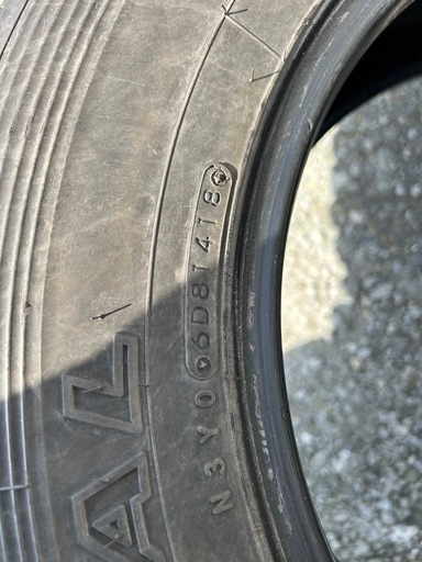 195R16C  104/102Q  6PR