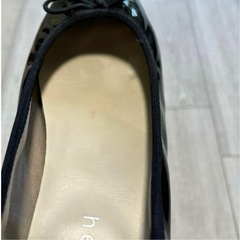 ①パンプス　フラットシューズ　フォーマルシューズ　24.5 ブラックの画像