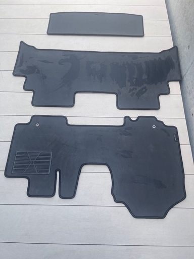 中古　スズキスペーシアMK53S用フロアマット3点