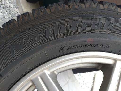 スタッドレスタイヤ　オートバックス　NorthTrek N3i 195/65R15 91Q　ホイル付き　4本
