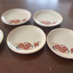 皿　5枚の画像