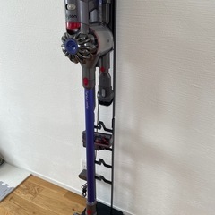 ダイソン コードレス掃除機　Dyson V7 Fluffy
の画像