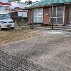 うるま市広々敷地の一戸建て平屋　駐車３台可能　2LDK 家…