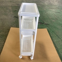 三段式プラスチック収納キャスター付き