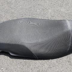 バイクシート張り替えます!!（原付バイク限定50〜125cc）の画像