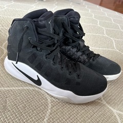 NIKE  ZOOM バッシュ　スニーカー