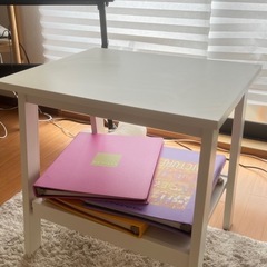 IKEA ルンナルプ サイドテーブル 