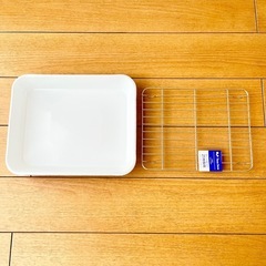 琺瑯バット＆ステンレス網セット白21枚取の画像