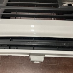 エブリイNV100フロント
バンパーベゼル付の画像
