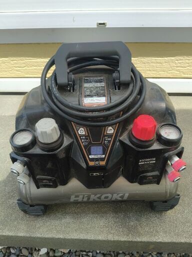 コンプレッサー