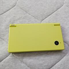 DSi