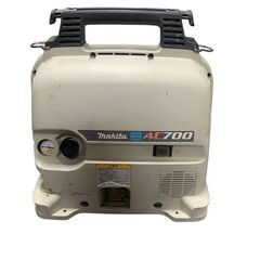 マキタ エアコンプレッサ AC700 50-60Hz 中古