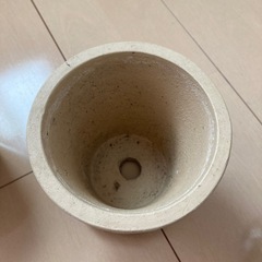 4号植木鉢の画像