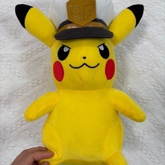 ピカチュウ　ぬいぐるみ