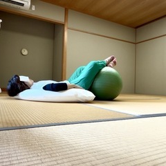 姿勢整い10歳若々しく尿もれ予防！骨盤底筋体操！の画像