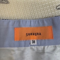 青と白のフレアスカート　sunaunaの画像