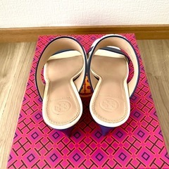 TORY BURCH の画像