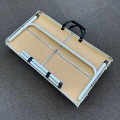 店頭引き渡し 中古 SOUTH FIELD 折り畳みテーブル 4つ折り アウトドア キャンプの画像