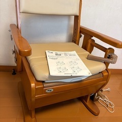 家具調ポータブルトイレ