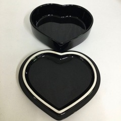 Godiva 陶器製小物入れの画像