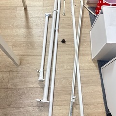 突っ張り棒3本