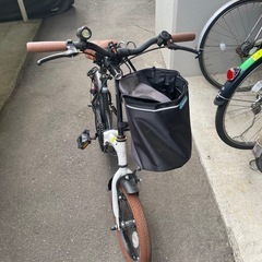 (取引中)折りたたみ
自転車 ホワイトの画像