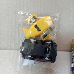 車のおもちゃ 各50円の画像