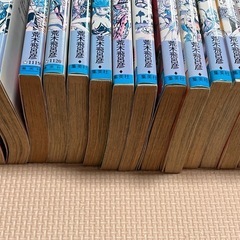 ジョジョの奇妙な冒険　1巻〜34巻、47巻〜63巻のセットの画像