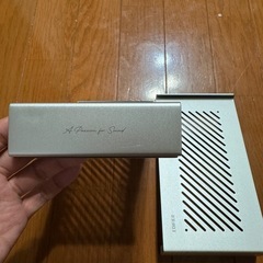 EDIFIER アルミスタンドの画像