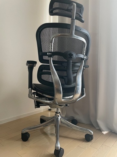 受渡先決定】エルゴヒューマンプロ オットマン付 ergohuman PRO