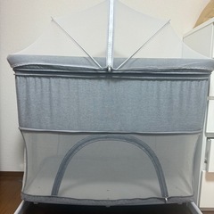 ベビーベッド