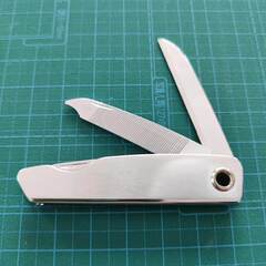 【新品・未使用】Pierre Baron ツールセット　爪切り　他　便利グッズの画像