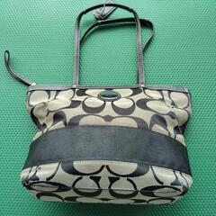 この値段で買えない美品COACHトートバッグ黒