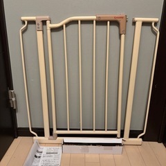 【希望者と調整中】ベビーゲート　ペットゲート