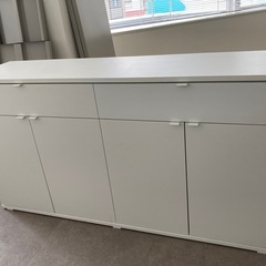 【組み立て済み！人気のIKEA！】サイドボード VIHALS ヴ...