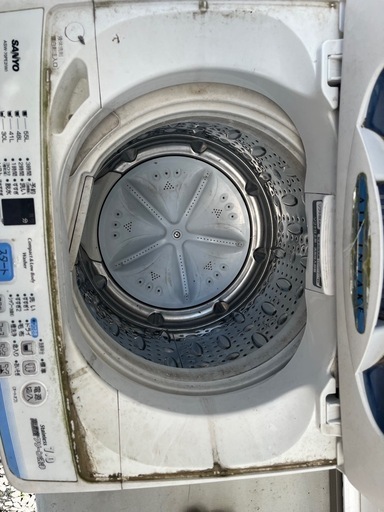 サンヨーasw-70pe2 (きぐるみ) 床波の生活家電《洗濯機》の中古